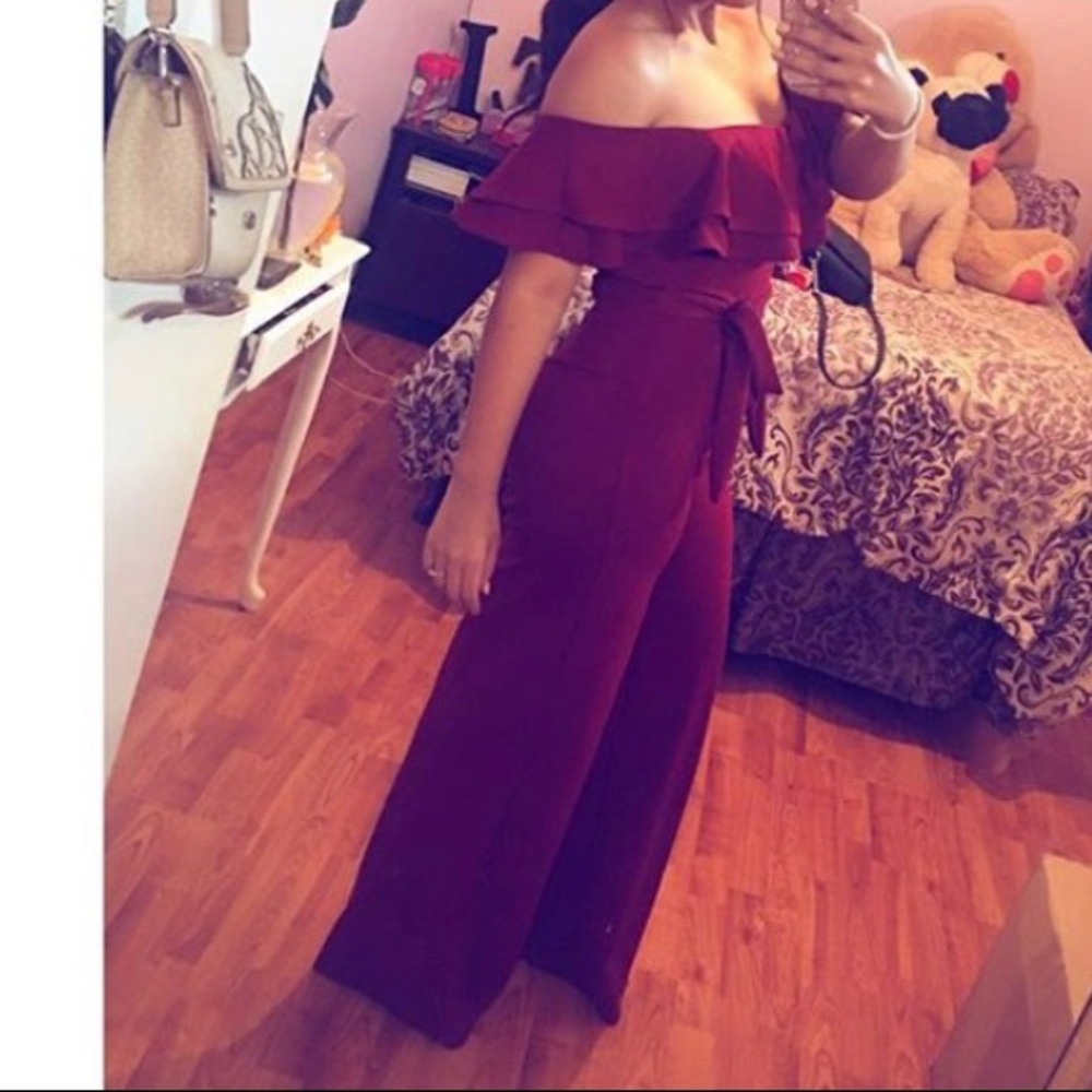 Cherry 🍒 - Picture 4 of 4